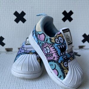 Kid's adidas Kevin Lyons x Superstar 360 Monster size 5